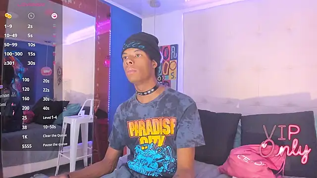AndyCat3_ Webcam Show