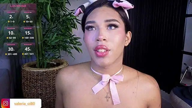 Hot_ladyy webcam show