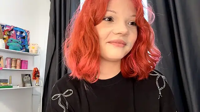 SmilingCutie's Live XXX Chat