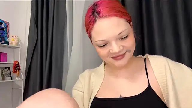 SmilingCutie's Live XXX Chat