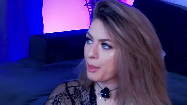 AnneMaryie's Live XXX Chat