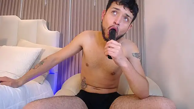 Steven_Skiing Show Webcam