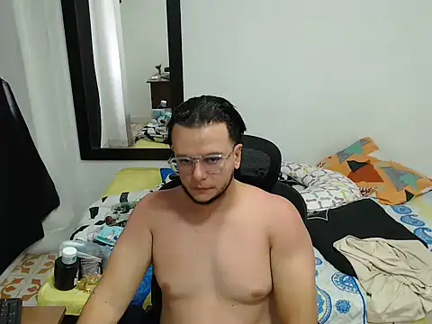 Cloudydayxxx Webcam Show