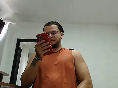 Cloudydayxxx Webcam-Show