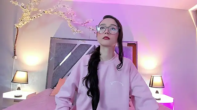 Chat +18 de Miss_Belu ao vivo