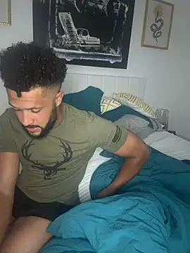 Sala de chat en directo de HornyStr8Freak