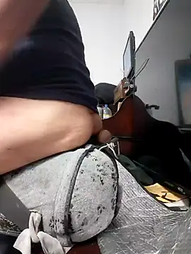 Riszo87 Webcam-Show