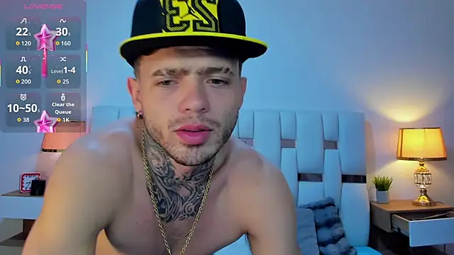 عرض كام Zeus_damian21