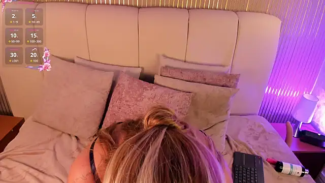 Chat XXX ao vivo de VioletSinclair_