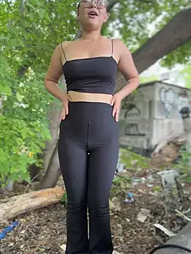 LunaMood's Webcam Show
