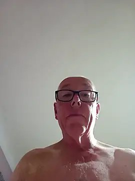 Saintbull68 Webcam-Show