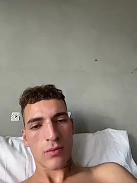 Show modela Pietro_lutchero na web-kameri