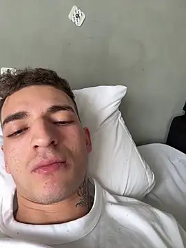 Show de Pietro_lutchero na webcam