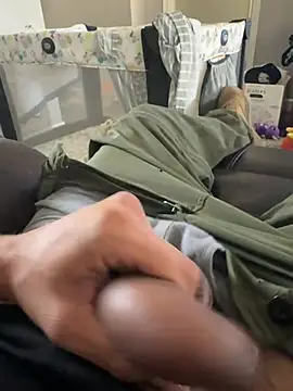 Pokazy przed kamerką – dadbod3000