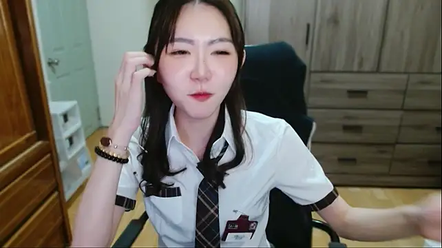 cccc_22's Live Chat Room