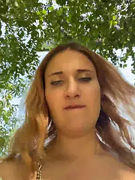 Chat soba uživo modela AdelRich