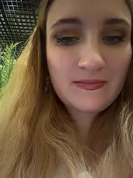 AdelRich Pertunjukan Webcam
