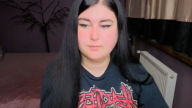 CessieBler Adlı Modelin Canlı XXX Sohbeti