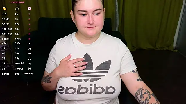 CessieBler's Live XXX Chat