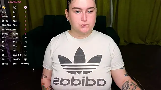 CessieBler's Live XXX Chat