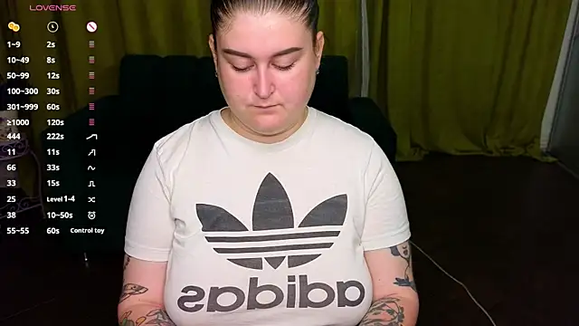 Chat XXX en directo de CessieBler