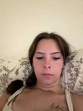 Naughtylibbyx Show in webcam