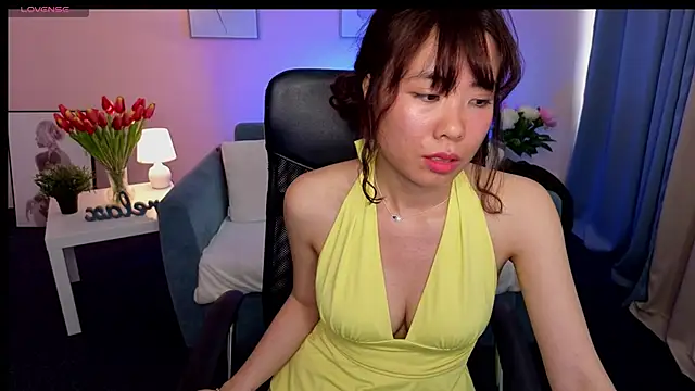 MyRebecca Adlı Modelin Canlı XXX Sohbeti