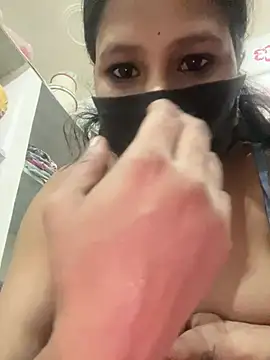bhaviyadvのライブチャットルーム