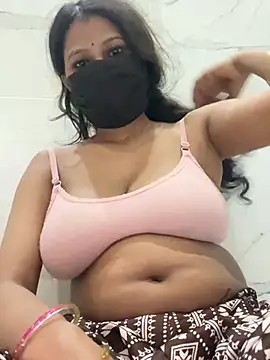 Show modela bhaviyadv na web-kameri