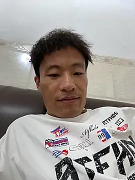 Mr_iphone11 Pertunjukan Webcam