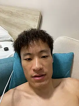 Mr_iphone11 Show Webcam