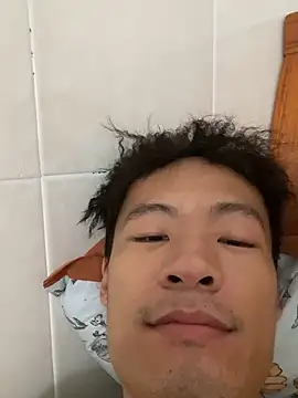 Mr_iphone11 webkamerás műsora