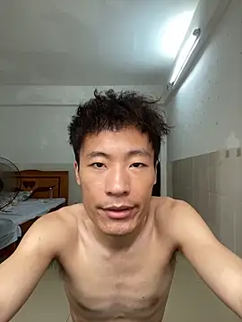 Mr_iphone11 Show Webcam