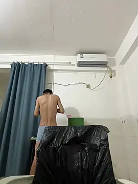 Mr_iphone11のウェブカメラショー