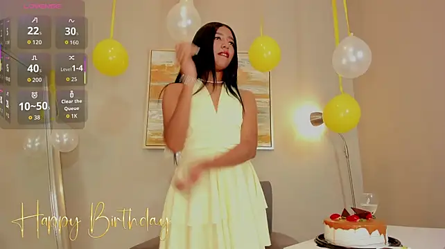 Yintaish Adlı Modelin Canlı XXX Sohbeti