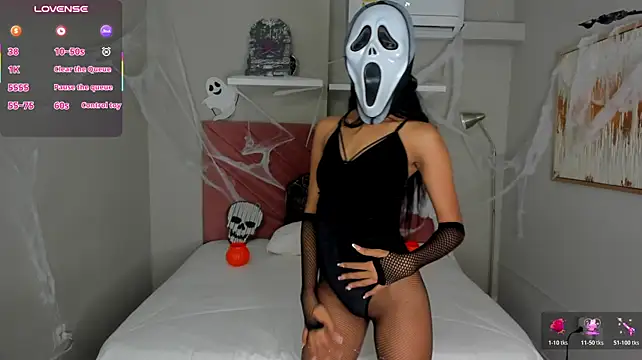 Yintaish's Live XXX Chat
