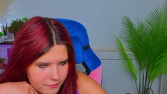Show modela IrmaHuff na web-kameri
