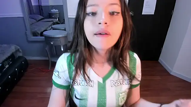 Saori_Price Adlı Modelin Canlı XXX Sohbeti