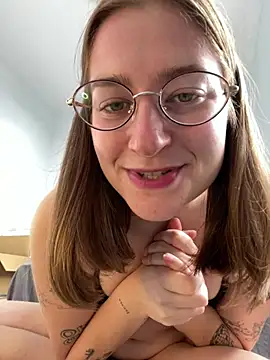 mclacy Show in webcam