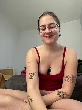 mclacy Chat XXX live