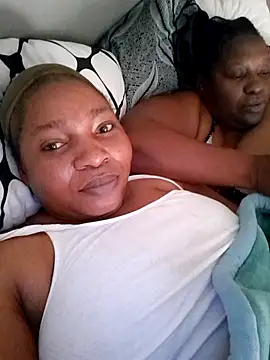 theplayfulmaid webcam show