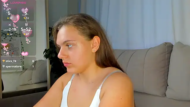 Živý XXX chat elara_sunbeam