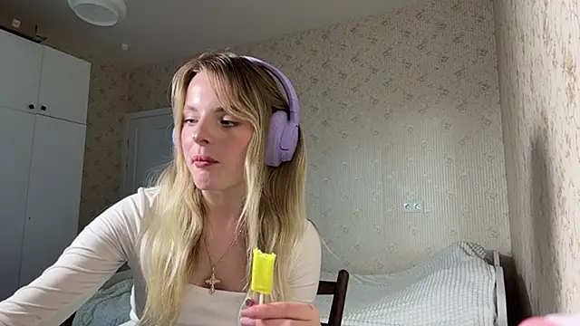 TeodoraBinney Webcamshow