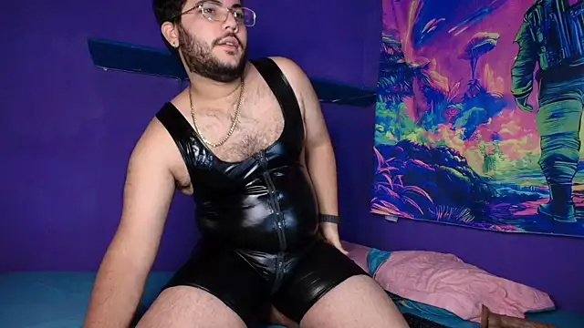 Bruno_3xg_ Show in webcam