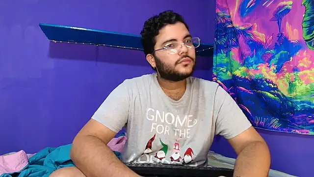 Bruno_3xg_ Show in webcam