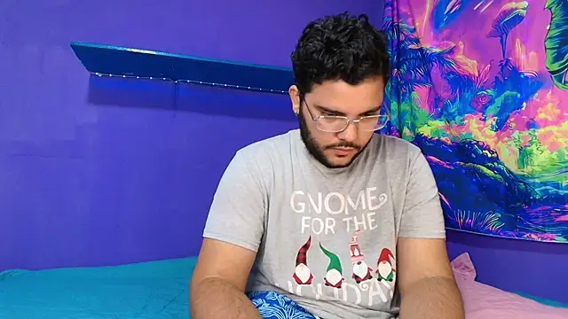 Bruno_3xg_ Show in webcam