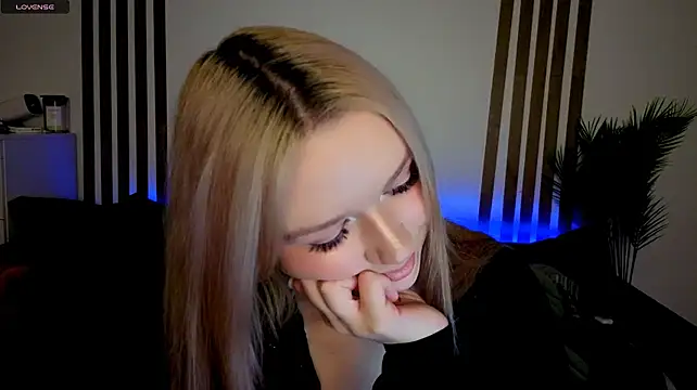 viyy Chat XXX live