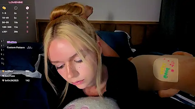 viyy's Webcam Show