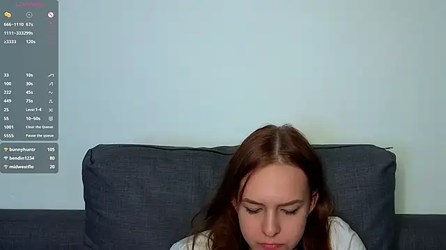 EvelyneBasse webcam show