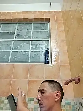 TuzdayG's Webcam Show